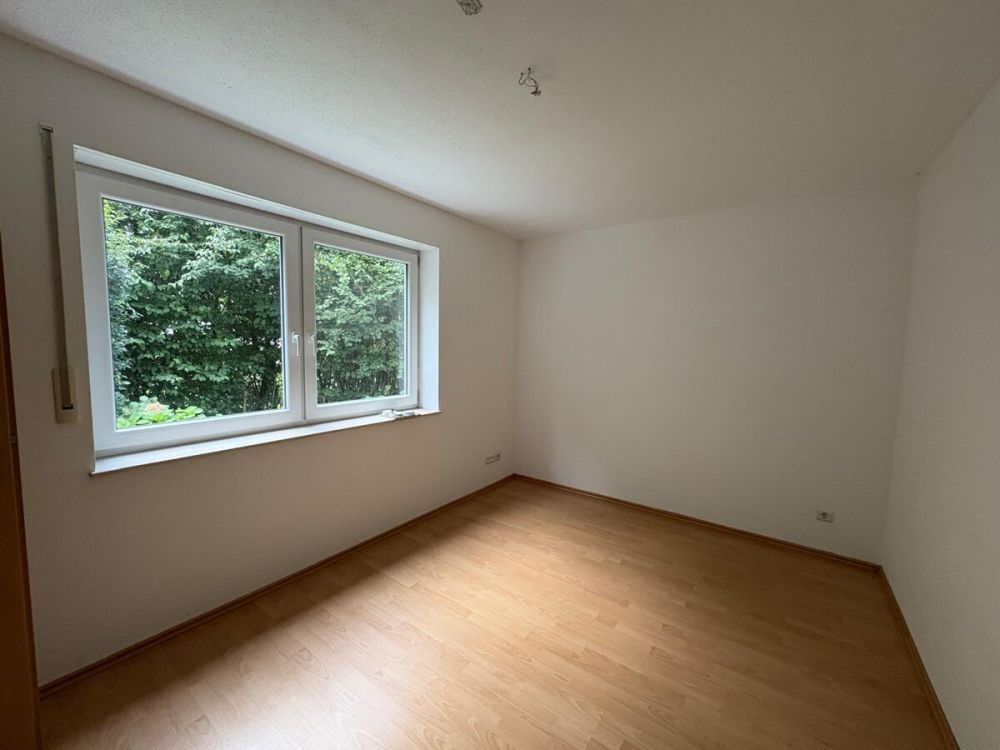 Zimmer 2 im Untergeschoss