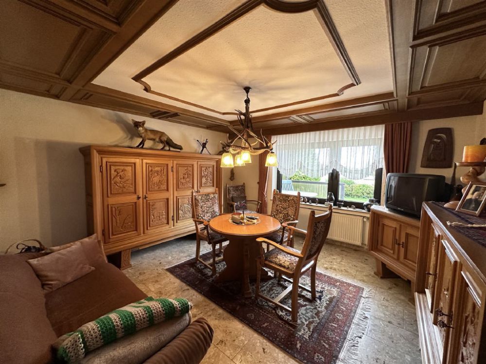 Tolles Einfamilienhaus mit schönem Grundstück!