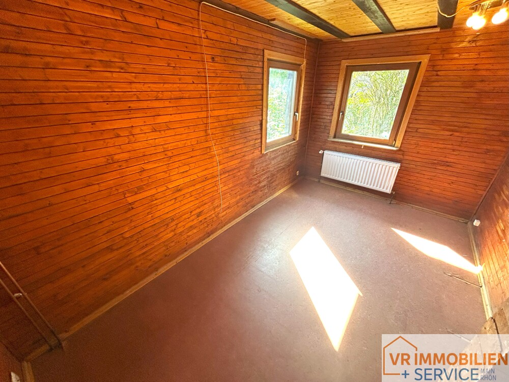 Ein Haus seiner Zeit voraus! – Einfamilienhaus in Blockbauweise in 97647 Nordheim v.d. Rhön!