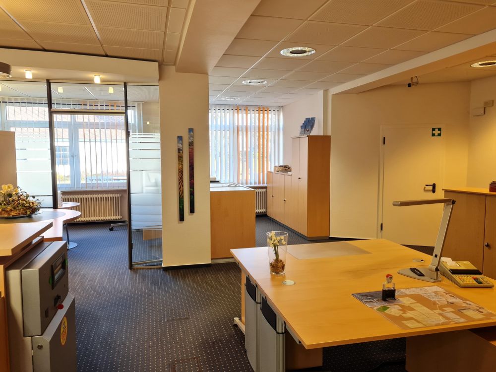 Weitläufiges, wandelbares Raiffeisengelände mit viel Potential!