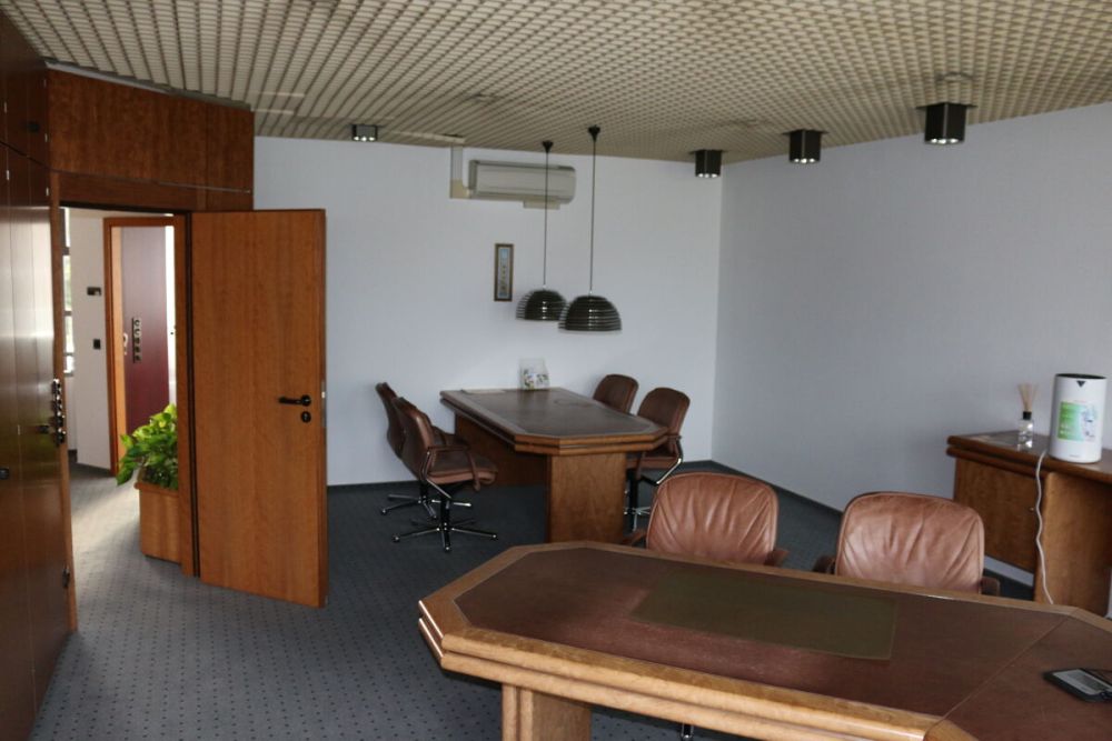 Büro