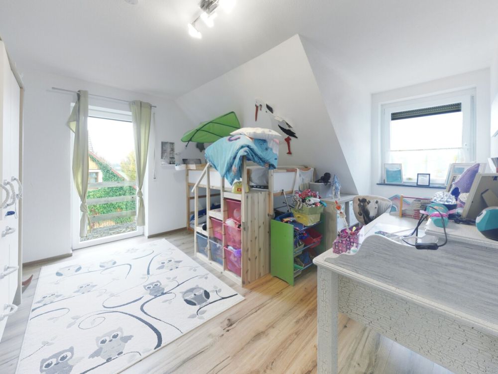 Ideale Voraussetzungen für die junge Familie – gemütliches Wohnen mit ländlichem Umfeld!