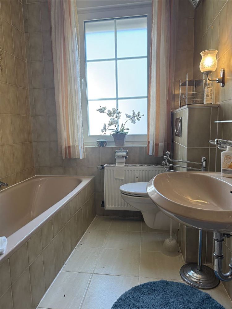 Bis zu 6 Wohnungen hinter stilvoller Fassade