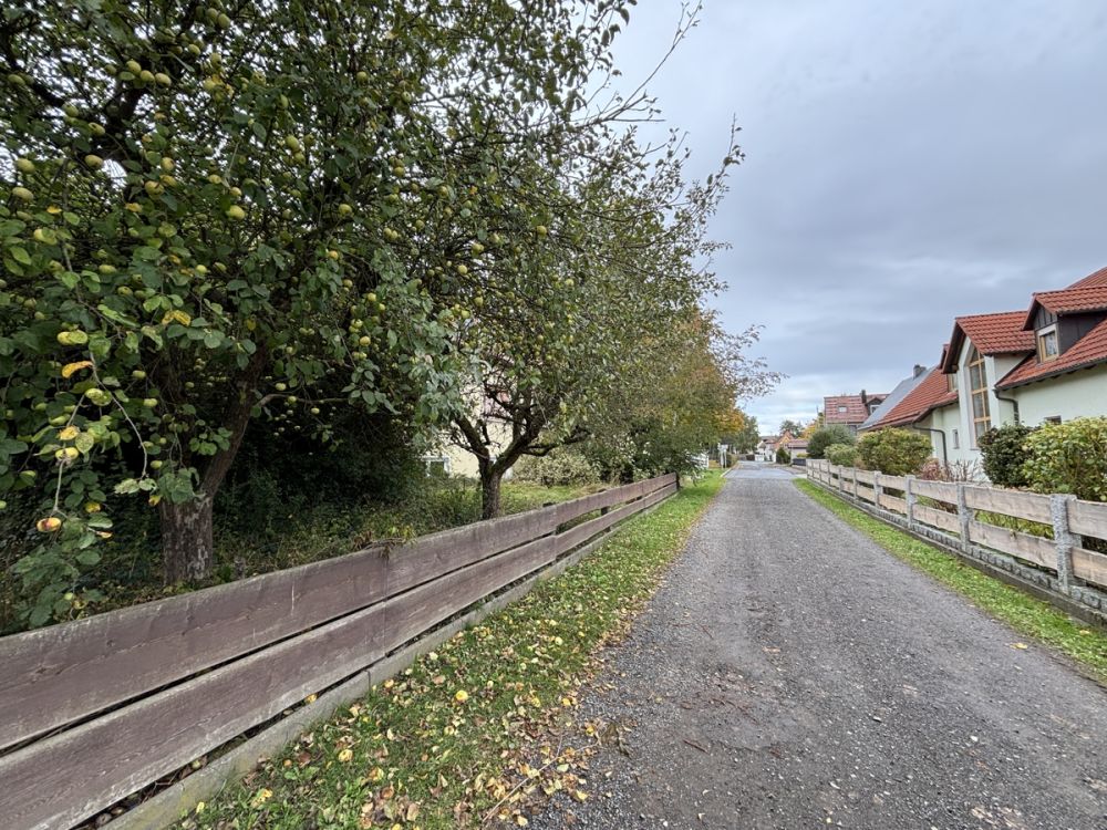 Geräumiges Familienhaus mit großem Garten - mit etwas Liebe zum Traumzuhause