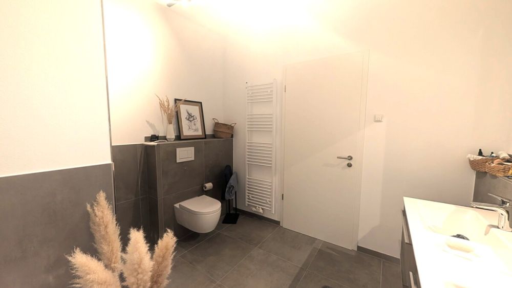 Penthouse-Traum mit atemberaubender Aussicht: Ihr neues Domizil in Neuendettelsau erwartet Sie! (15)