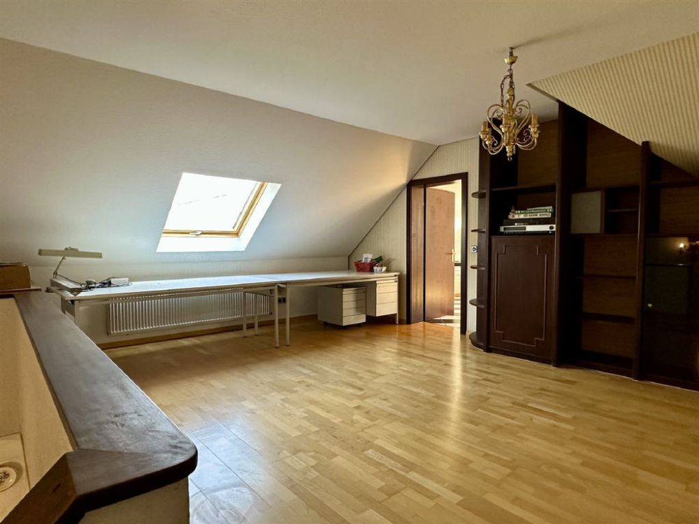 ### NEUER PREIS ### Exklusives Architektenhaus in bevorzugter Wohnlage von Bernkastel-Kues