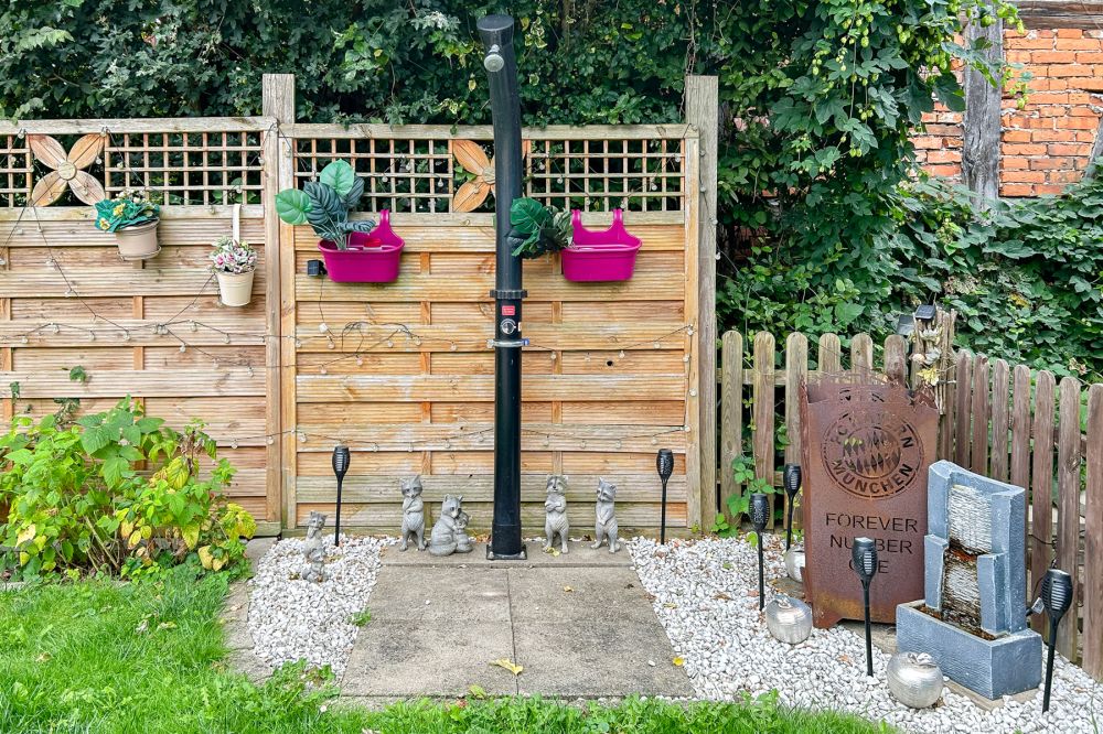 Platz für die ganze Familie – modernisiertes Einfamilienhaus mit Gartenparadies, Garage und Carport!