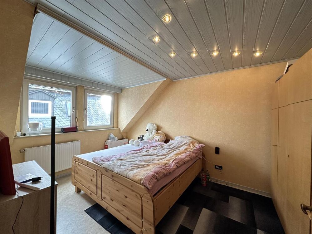 Schlafzimmer DG