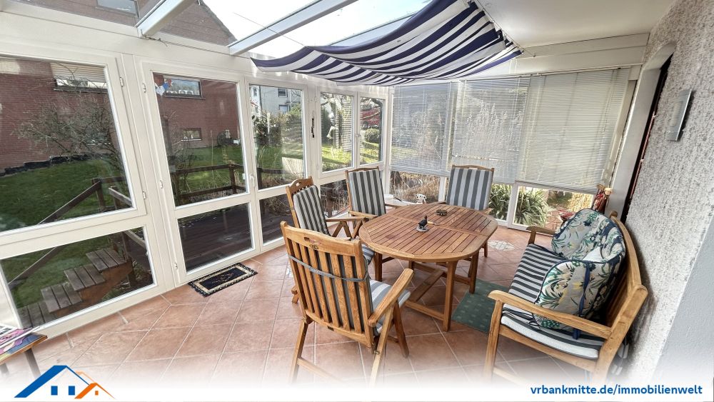 EG Wintergarten mit Beschattung