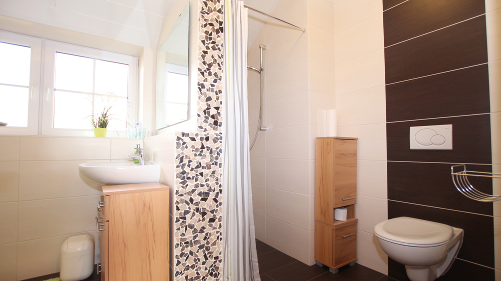 Großzügiges EFH/ZFH mit Doppelgarage in ruhiger und zentrumsnaher Sackgassenlage von OL-Osternburg