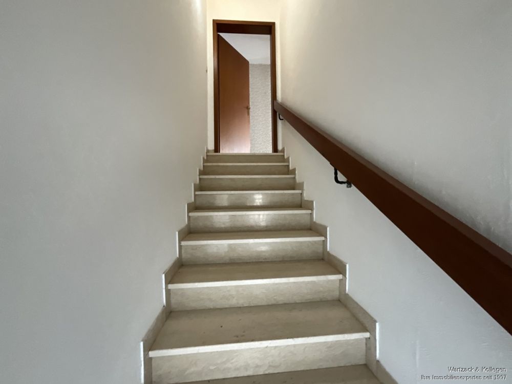 Familienschatz!
Ein- bis Zweifamilienhaus 
in Postbauer-Heng (Kemnath)