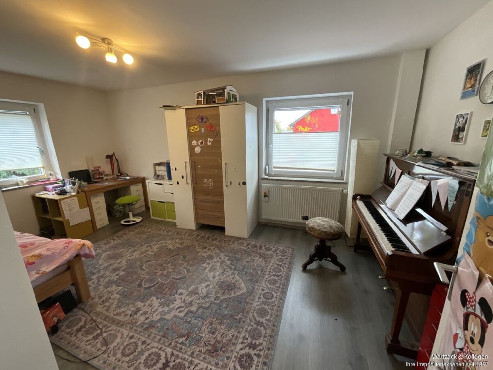 Gemütliches Reiheneckhaus 
mit schönem Grundstück 
für die ganze Familie 
in guter Wohnlage