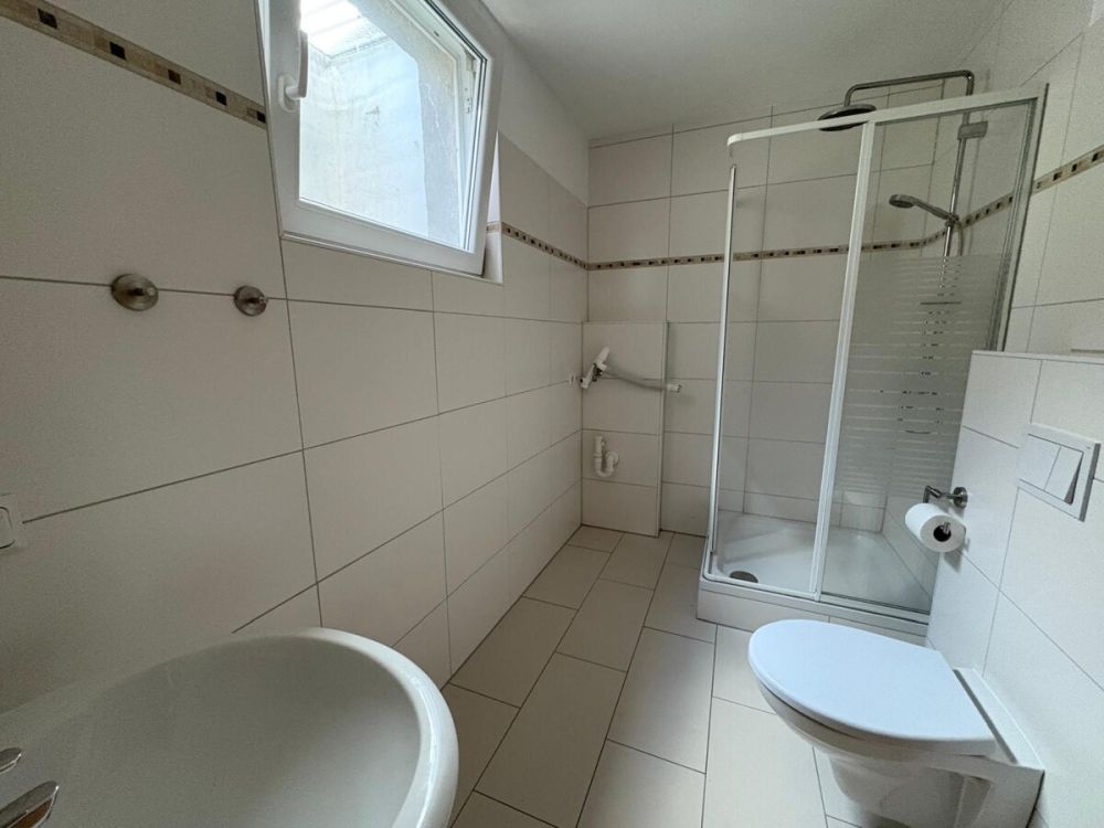 Duschbad Untergeschoss