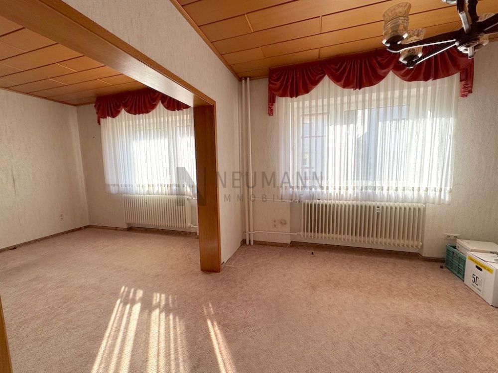 Großes Mehrfamilienhaus mit Garten in schöner Lage von Mörfelden