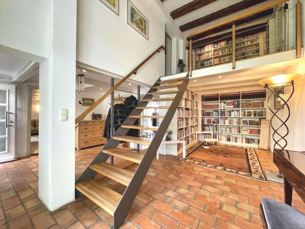 Seltene Gelegenheit - stilvoll saniertes Bauernhaus mitten im Ostallgäu