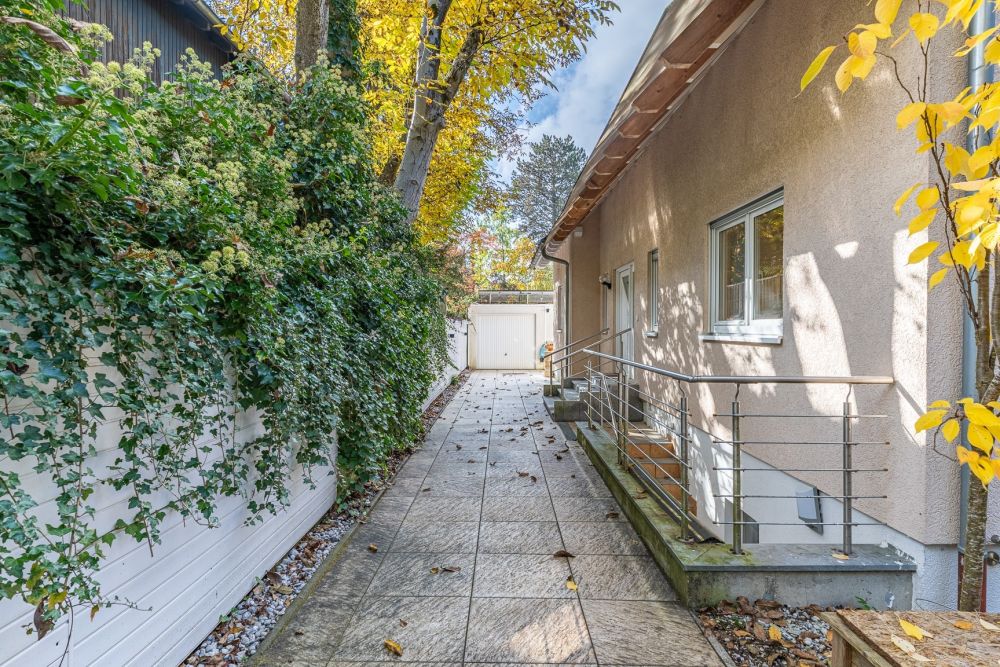 Zweifamilienhaus der Extraklasse - Hier lässt es sich gut leben und arbeiten