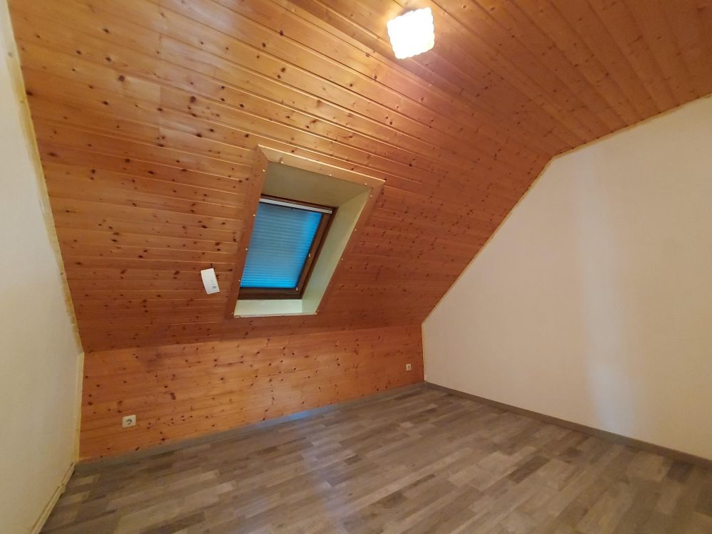 Zimmer 2 Dachgeschoss, Ansicht I