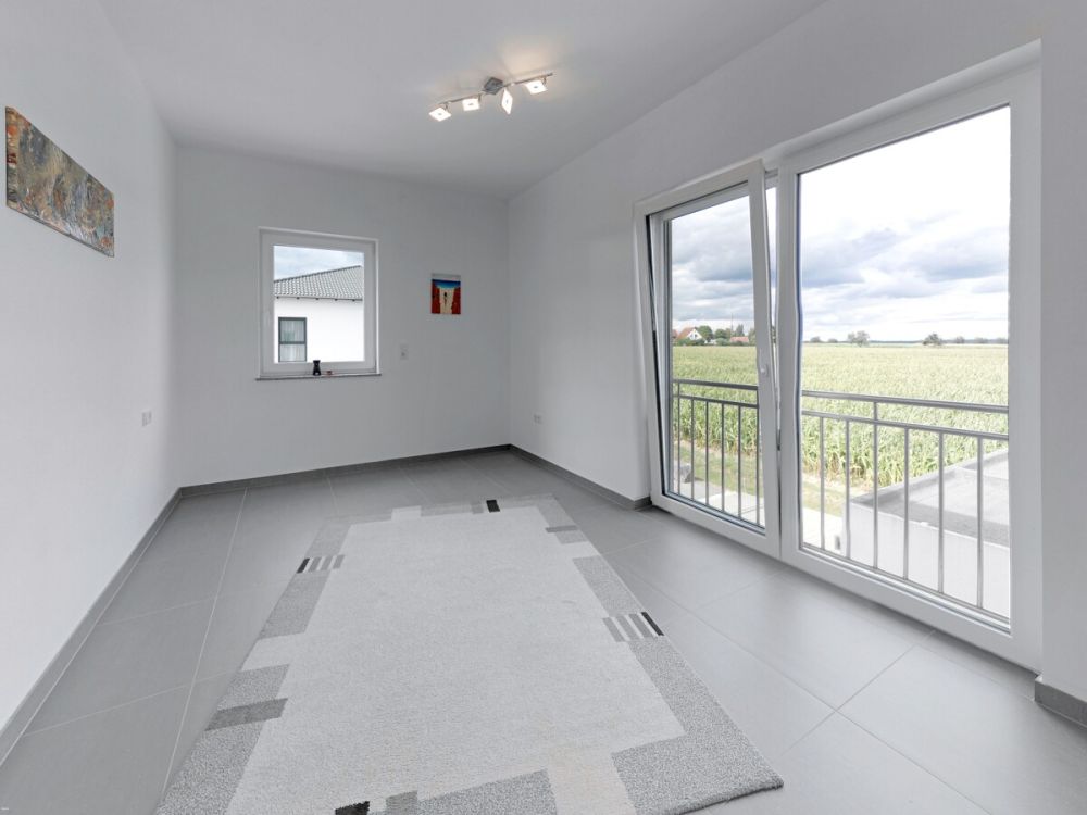 Sofort einziehen und wohlfühlen - Neuwertiges Einfamilienhaus in der Schloßstadt Schillingsfürst!