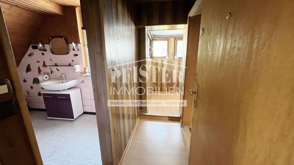 Großzügiges Sanierungsobjekt mit viel Entwicklungspotenzial in Hallstadt