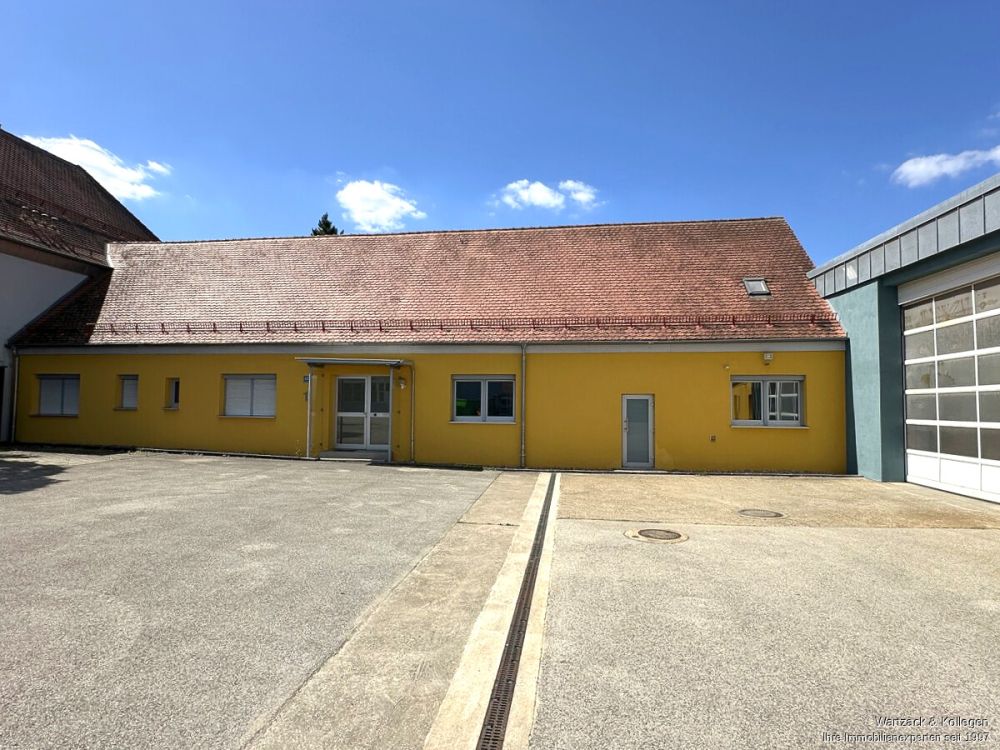 Vollständig neu renovierte Produktionshalle 
- zusätzliche Hallen- bzw. Büroflächen möglich