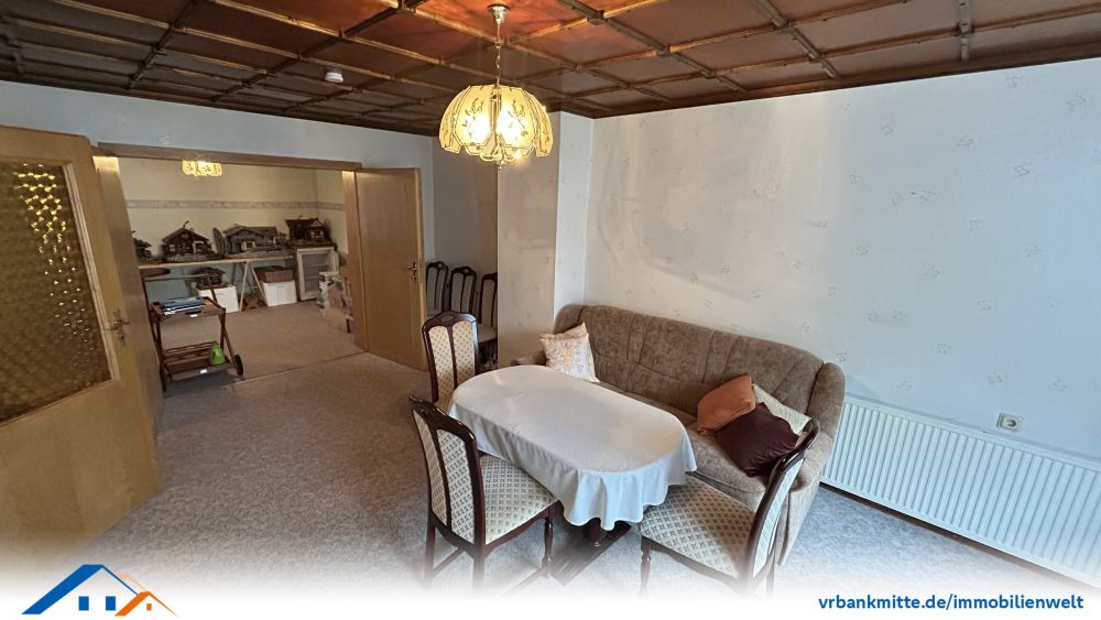 Gepflegtes Einfamilienhaus - auch als Mehrgenerationenhaus geeignet!