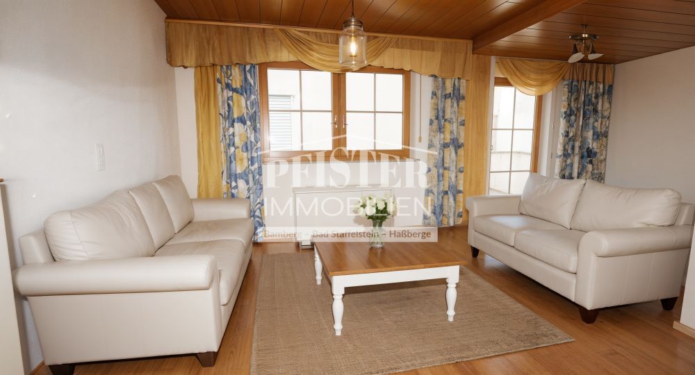 Zweifamilienhaus + Einliegerwohnung in zentraler Lage von Hallstadt