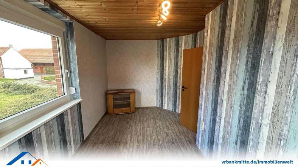 Charmante Doppelhaushälfte mit Potenzial – ruhiges Wohnen auf 3 Ebenen