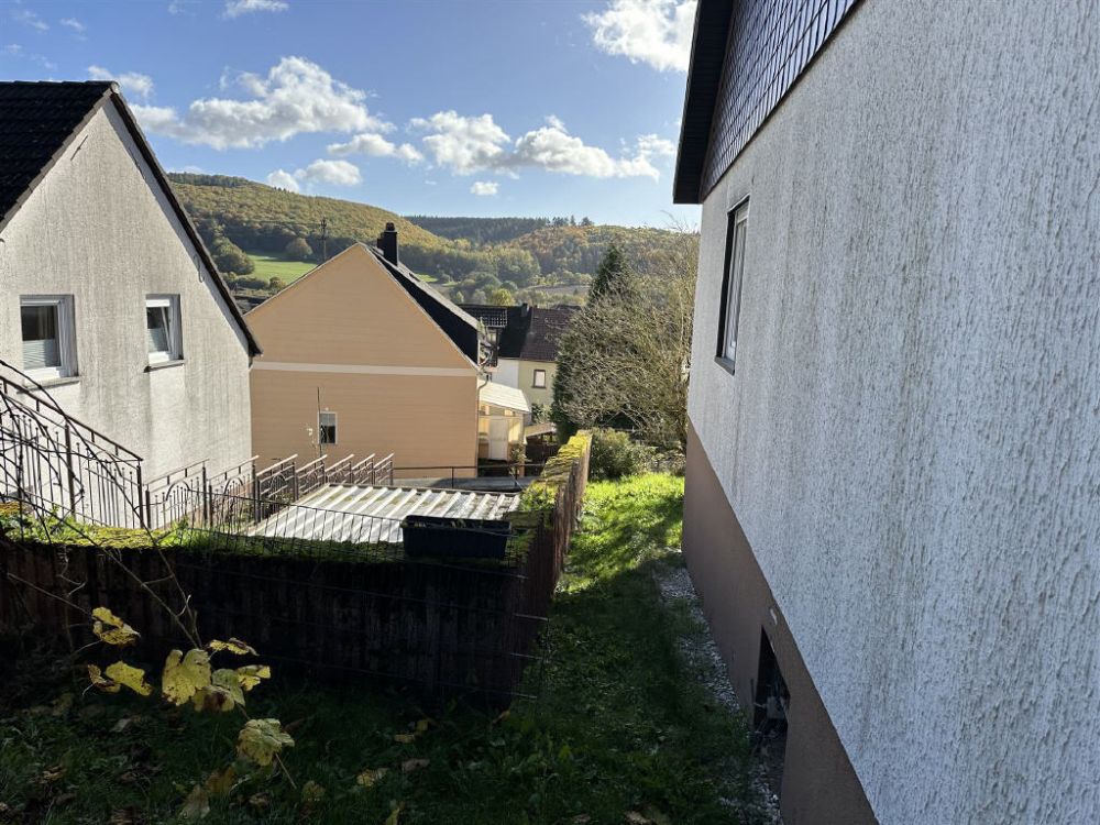 Charmantes Einfamilienhaus in ruhiger Lage mit toller Aussicht