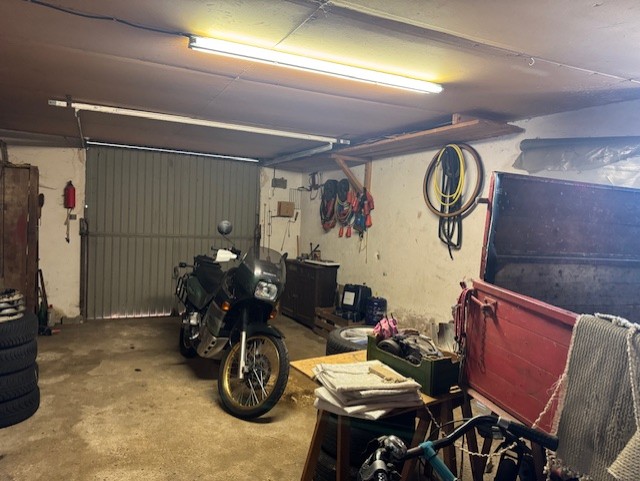 Haus - Werkstattnebengebäude - großes Grundstück