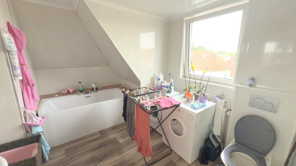 Charmantes MFH in Brake mit 3 Wohneinheiten und großem Garten – solide Kapitalanlage nahe Jadebusen