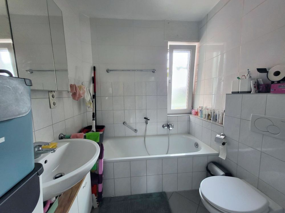 Bad Wohnung OG