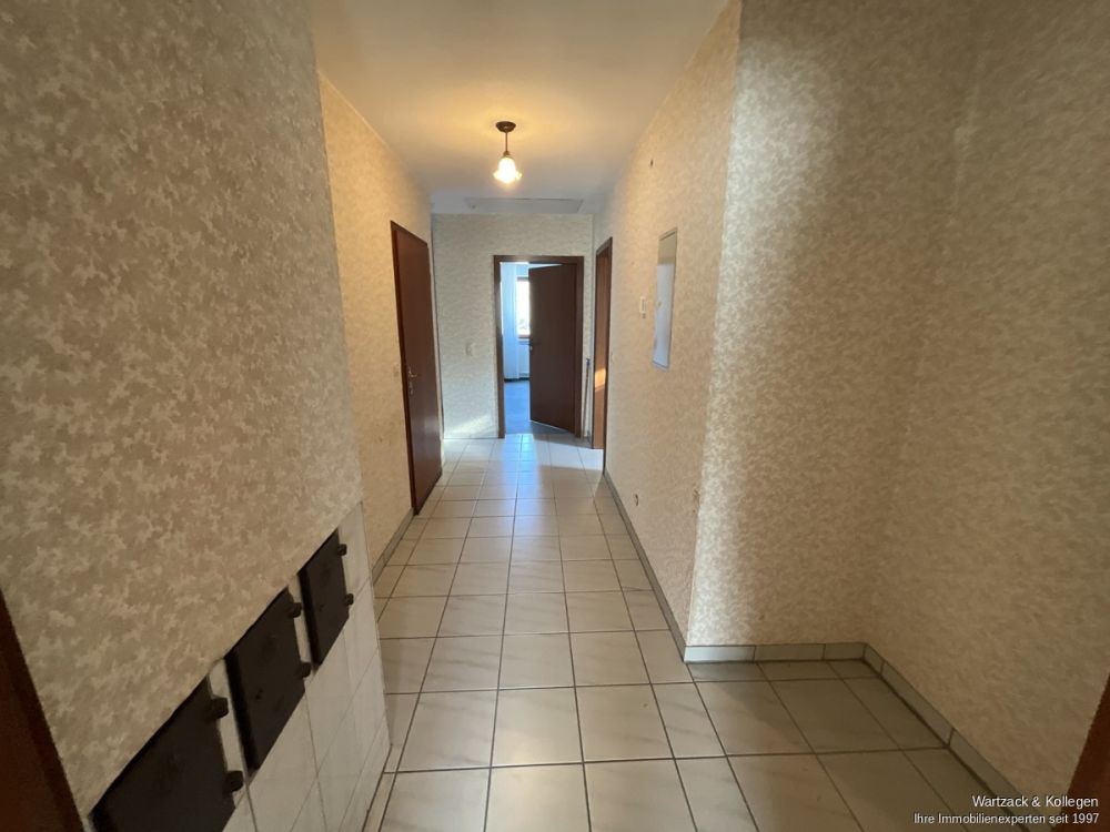 Familienschatz!
Ein- bis Zweifamilienhaus 
in Postbauer-Heng (Kemnath)