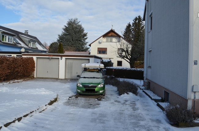 Grundstück mit Doppelgarage