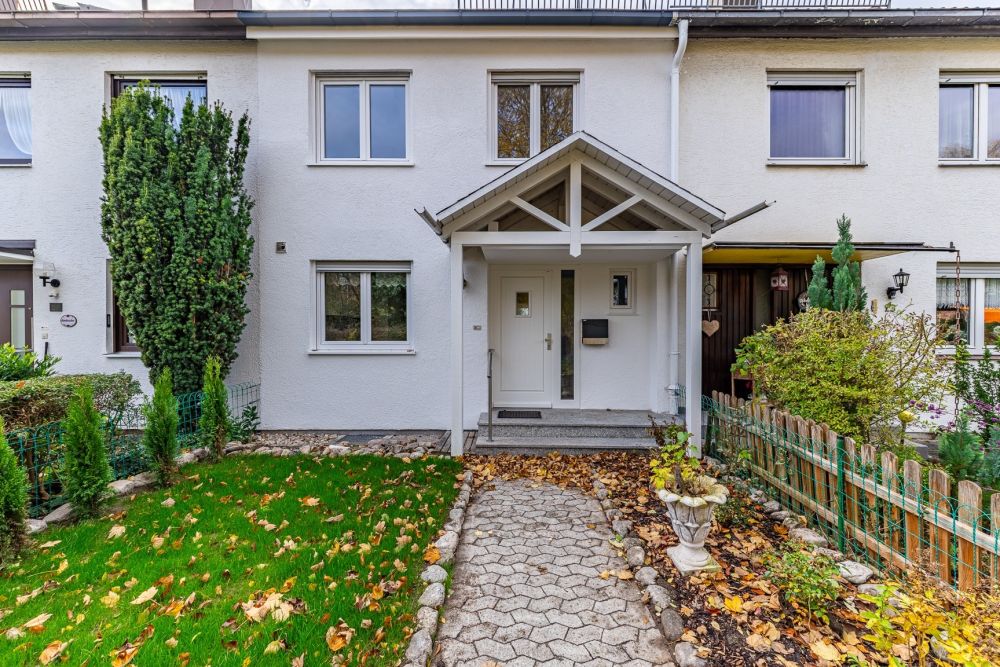 Reihenmitteltraumhaus in Ismaning - Erstbezug nach Renovierung