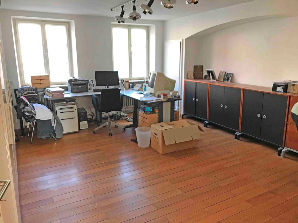 großes Arbeitszimmer im 3. OG