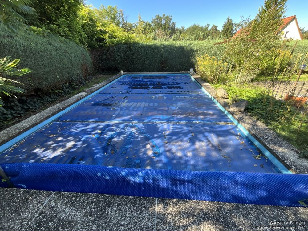 Der Aufwand lohnt sich 
- Einfamilienhaus mit Renovierungsbedarf 
auf traumhaftem Grundstück