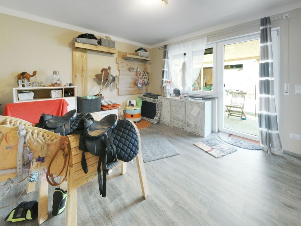 Ideale Voraussetzungen für die junge Familie – gemütliches Wohnen mit ländlichem Umfeld!