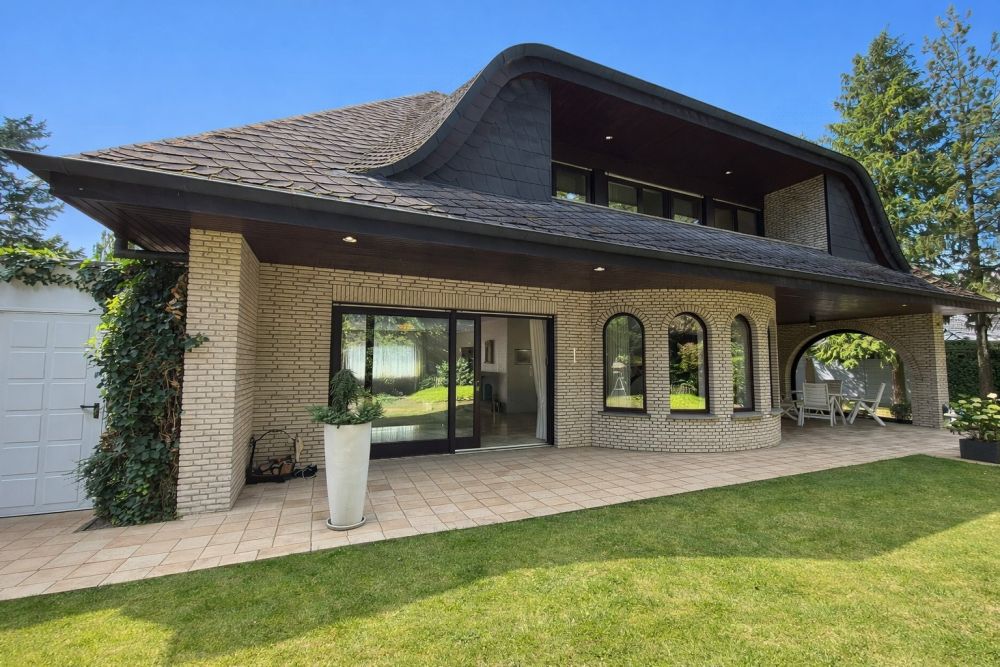  Exklusives Einfamilienhaus in TOP Lage von Rheine: Viel Platz für Ihre Familie!  (17)