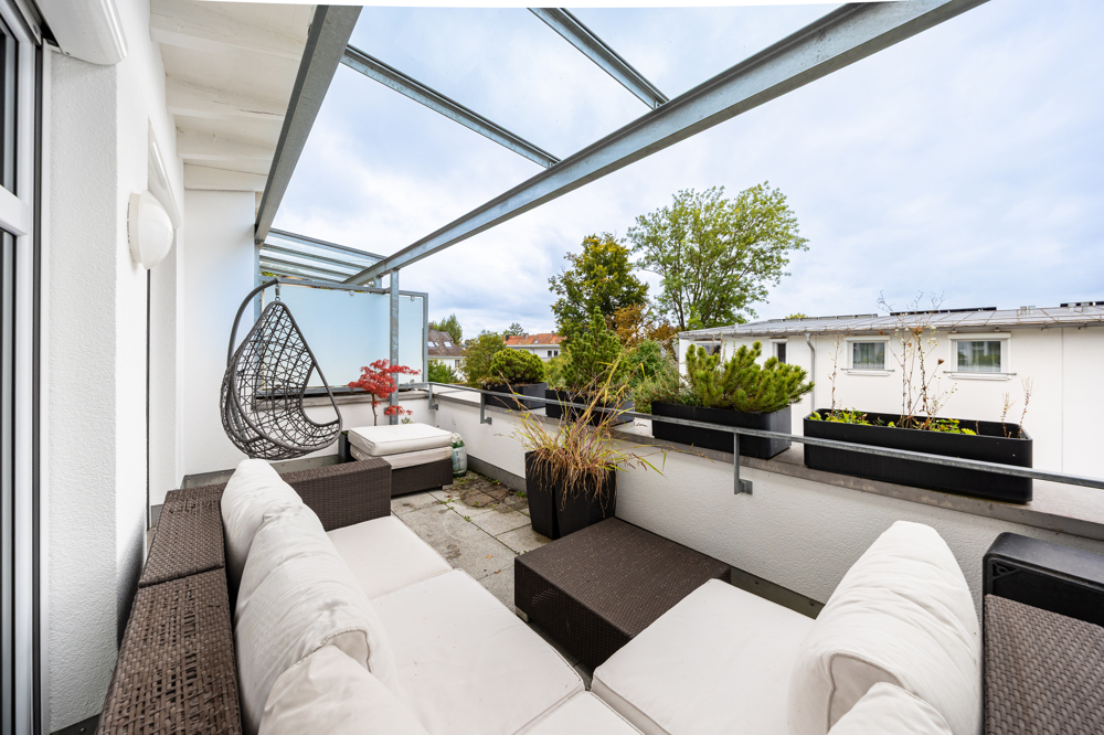 Hochwertiges Reihenmittelhaus in ruhiger Bestlage von Dachau mit traumhaftem Garten