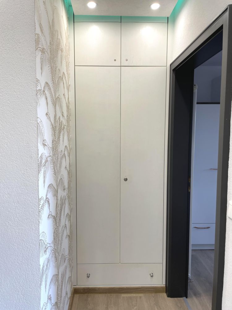 Schuhschrank im Flur