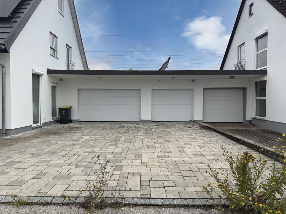 Modernisiertes Einfamilienhaus in Graben - viel Platz, hochwertige Ausstattung und großer Garten!