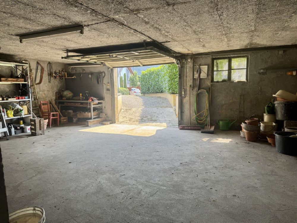 Ehemaliges Winzerhaus mit viel Platz zum Wohnen und Werken