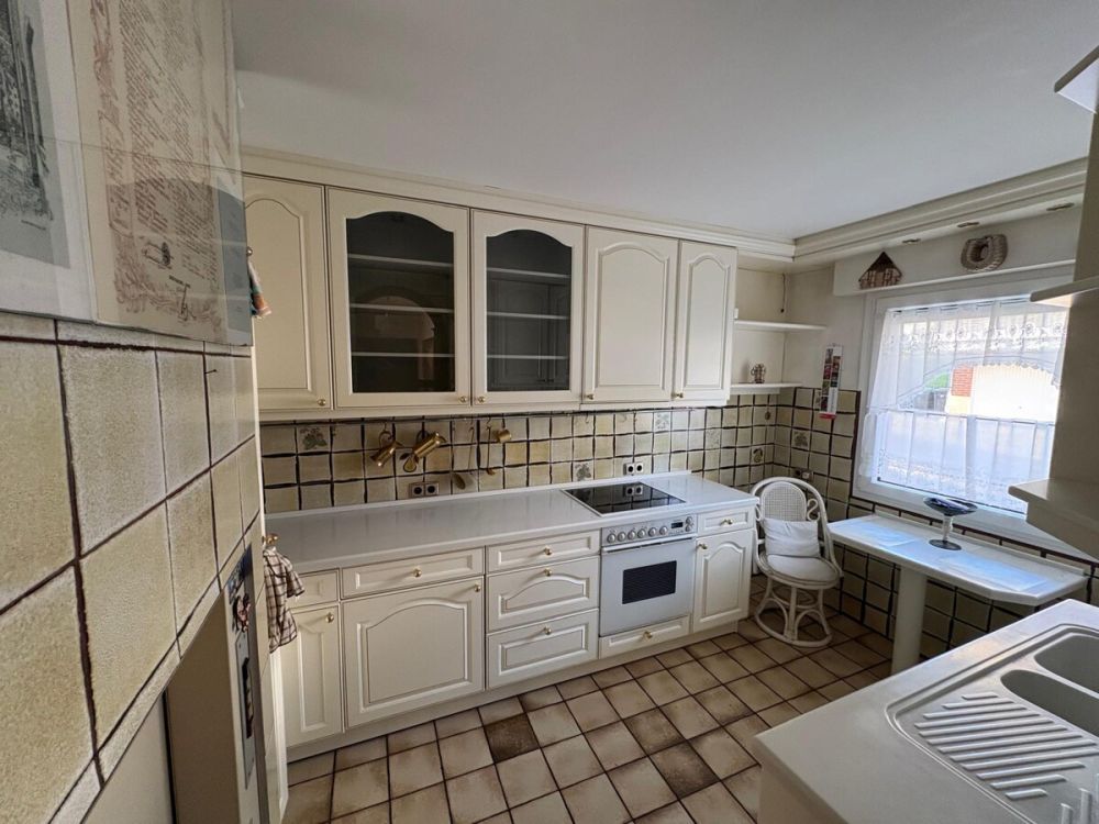 Individuelles Split-Level-Haus mit ansprechender Architektur in Lindlar-Schmitzhöhe