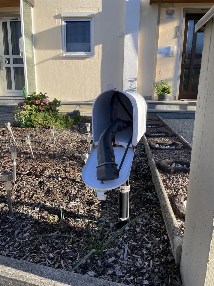 SMARTES MITTELHAUS FÜR DIE KLEINE FAMILIE