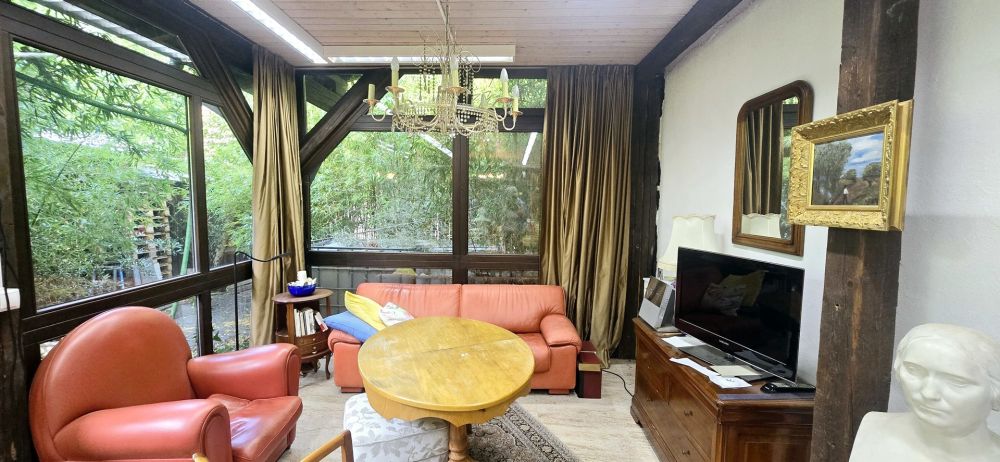 Haus & Loft, Nebengebäude & Hof, Arbeiten & Wohnen im einzigartigen Gebäudekomplex FfM Alt-Griesheim