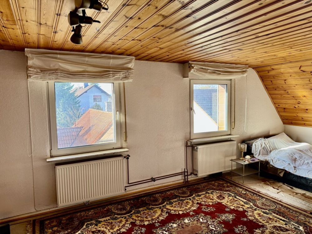 Charmantes Ein- bis Zweifamilienhaus mit Potenzial in idyllischer Lage