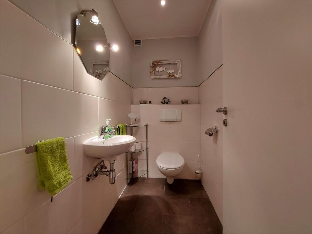 Sehr schönes Einfamilienhaus in der Nähe zum Nord-Ostsee-Kanal mit Wintergarten und Carport