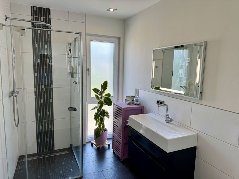 Exklusives Einfamilienhaus in erstklassiger Lage – 
stilvolles Wohnen auf höchstem Niveau