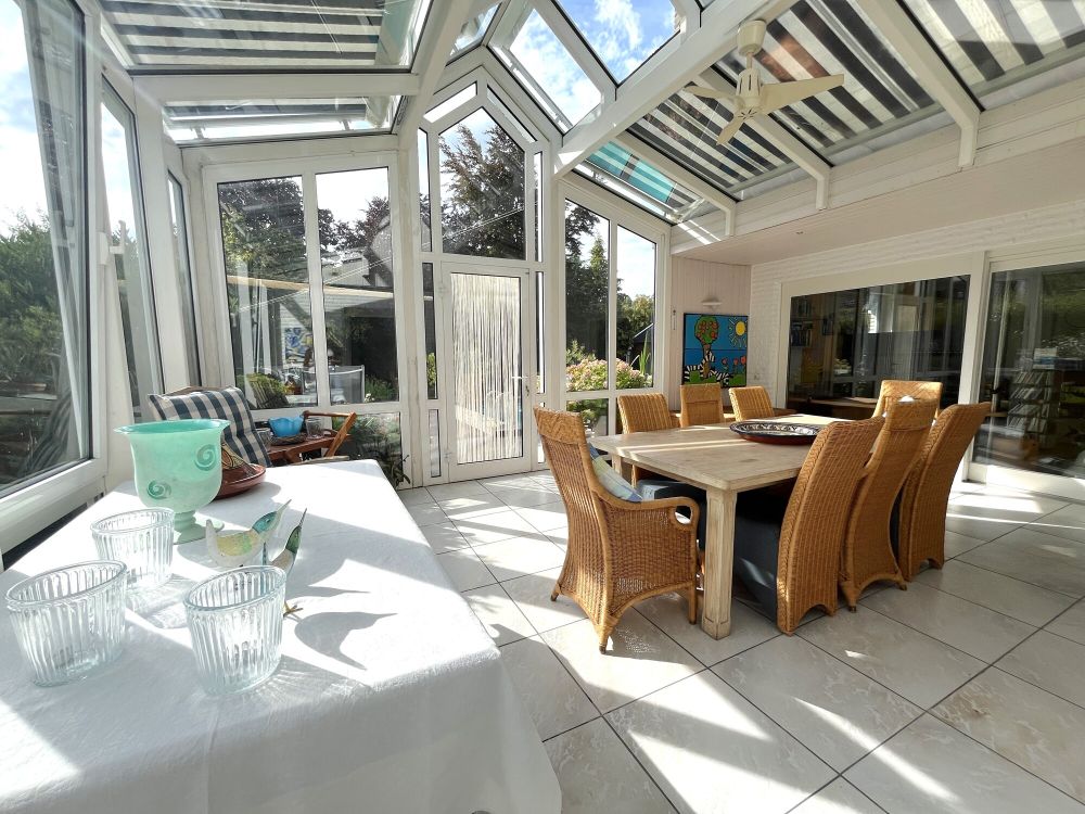 Heimkommen & Wohlfühlen in beliebter Lage von Burgsteinfurt!
Großes Einfamilienhaus mit tollen Extras