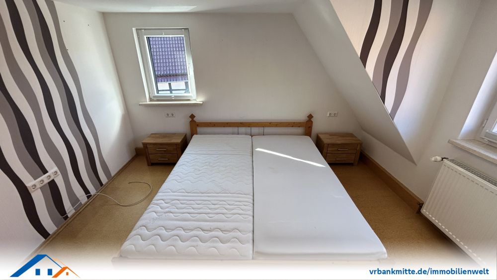 Charmantes Wohnhaus mit großzügigem Grundstück und vielseitiger Scheune